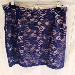 ANNABEIIA BLUE LACE OVERLAY SKIRT SIZE:LARGE